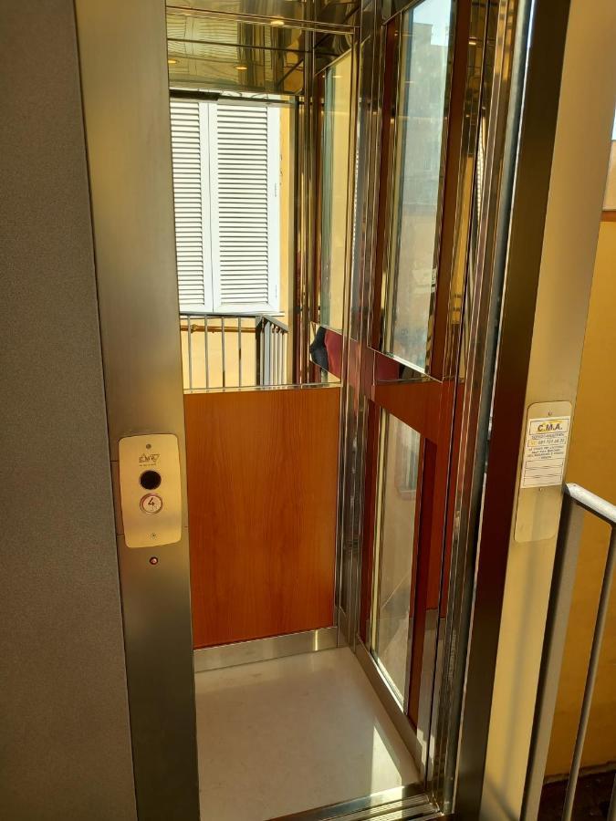 나폴리 Greth House B&B 외부 사진
